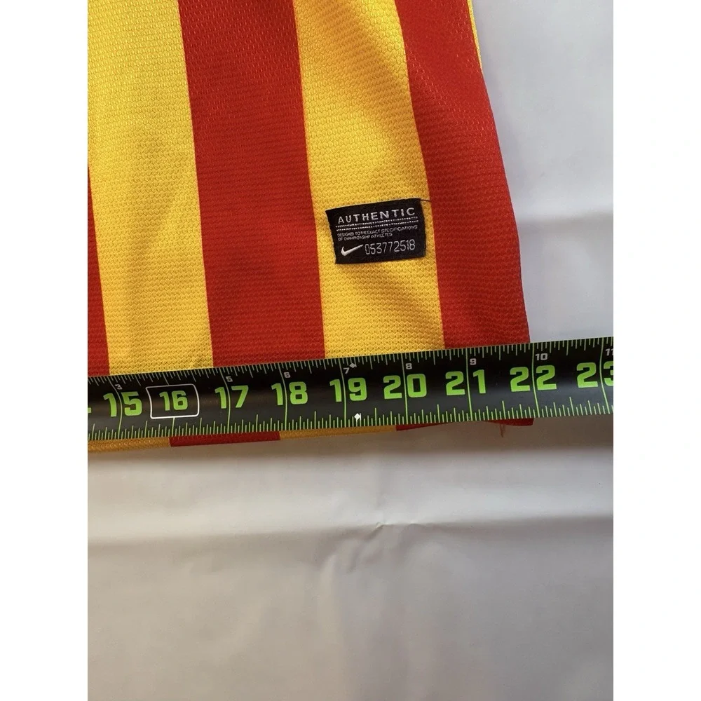 Nike FC Barcelona Dri-FIT Soccer Jersey XL Yellow/Red Qatar Airways O-515